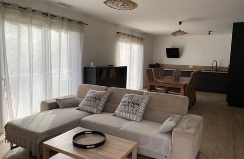 Parentis-en-Born House | Villa 3 bedrooms 900 m from Lac de Parentis
