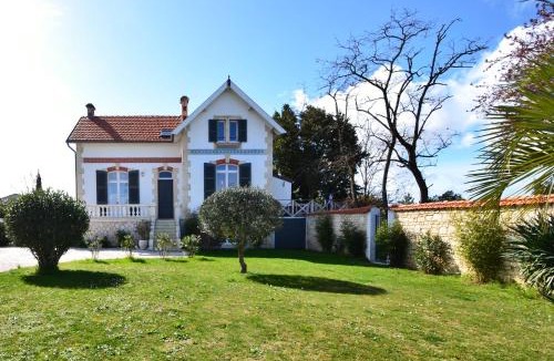 Port-des-Barques Villa | Villa 4* vue mer piscine spa