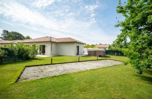 Messanges Villa | Villa 5 étoiles avec piscine en quartier calme à 5mn de l'océan