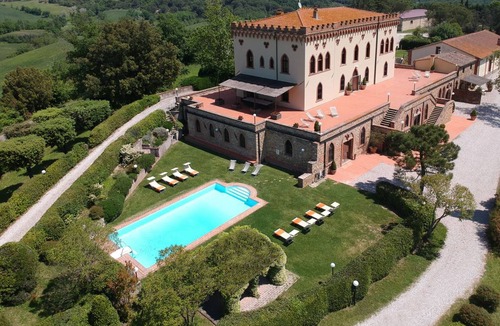 Bibbona Villa | Villa ∙ 9 bedrooms ∙ 18 guests