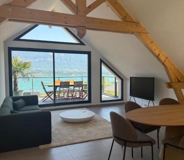 La Celle-sous-Gouzon Villa | Villa Azura - Vue lac exceptionnelle