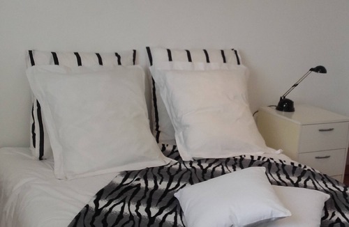Loupes Villa | Villa between Bordeaux and St Emilion, 60 minutes from the Dune du Pyla and Arcachon
