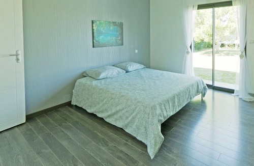 Saint-Selve House | Villa Blanca - Maison climatisée avec piscine privée