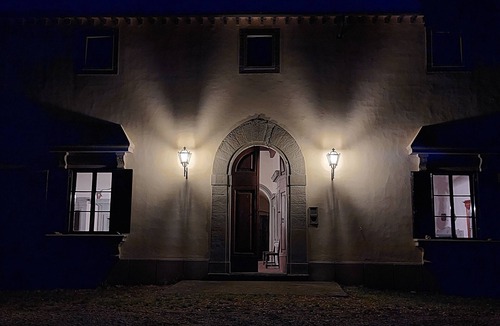 Montebonello Villa | Villa Cà di Monte, romantic period house suspended in time