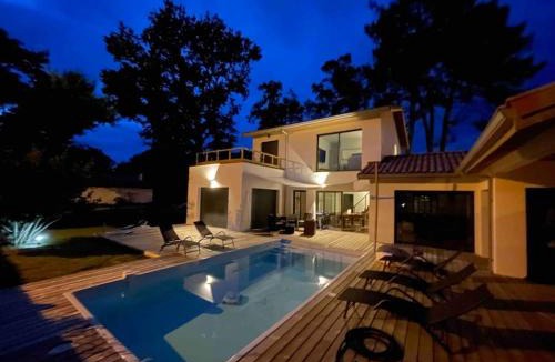 Lit-et-Mixe House | Villa confort piscine chauffée*/10KM CONTIS Plage