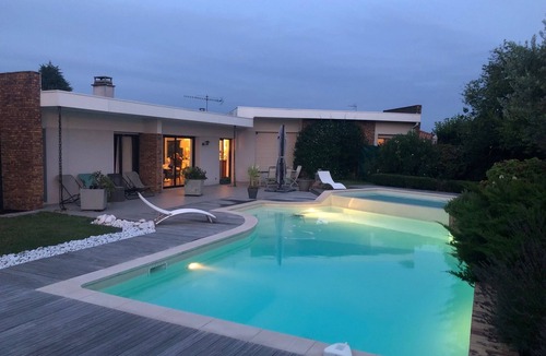 Beautiran House | Villa D'architecte Avec Piscine, 15 min de Bordeaux