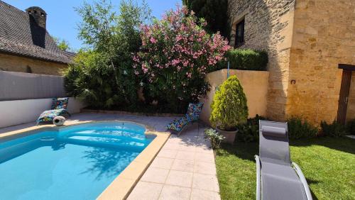 Marcillac-Saint-Quentin Apartment | Villa de charme Le Clos avec piscine privée