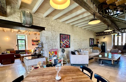 Nuaille d'Aunis House | Villa/Domaine de Stian - 600m2 just renovated 21 min from La Rochelle!