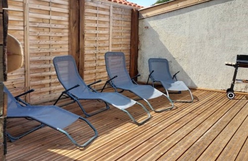 Mimizan House | Villa du Raz 2, Traditionnelle et Familiale à 40 Mètre de la Piste Cyclable