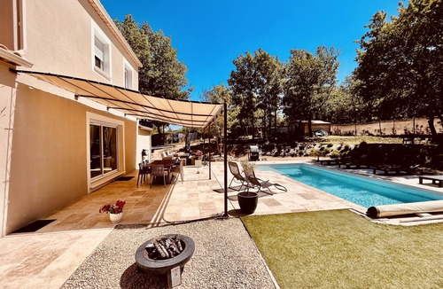 Provence Villa | Villa En Provence with Swimming Pool