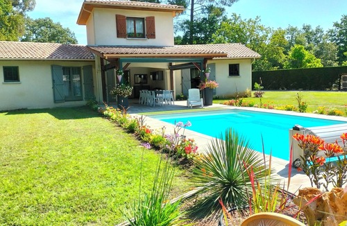Salles Villa | Villa Entre Bordeaux ET Arcachon