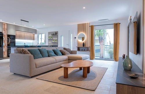 Saint-Ciers-du-Taillon Villa | Villa Evasion: Luxury and comfort