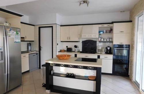 Port-des-Barques House | Villa Foxy - 3* furnished holiday home with private pool in Charente Maritime