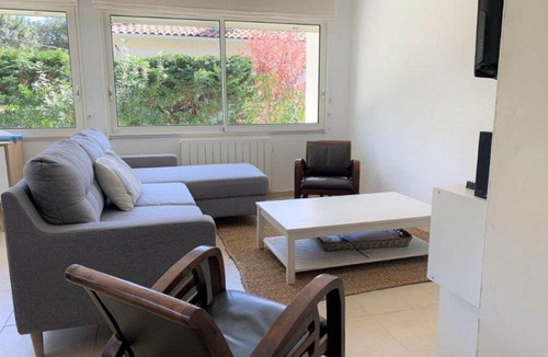 Saint-Georges-de-Didonne House | Villa Saint-Georges-de-Didonne, 4 bedrooms, 8 persons