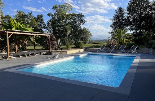 Saint-Martin-de-Seignanx Villa | Villa Larroque at the gates of Bayonne, Biarritz, Hossegor and Capbreton