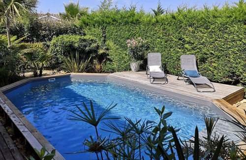 Saint-Vincent-de-Tyrosse House | Villa de Charme au Calme Avec Piscine Chauffée