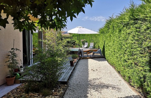 Saint-Vincent-de-Tyrosse House | Villa de Charme au Calme Avec Piscine Chauffée