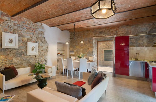 Pergine Valdarno Villa | VILLA FRACASSINI, Unique Private Exclusive Villa in small Tuscan Town