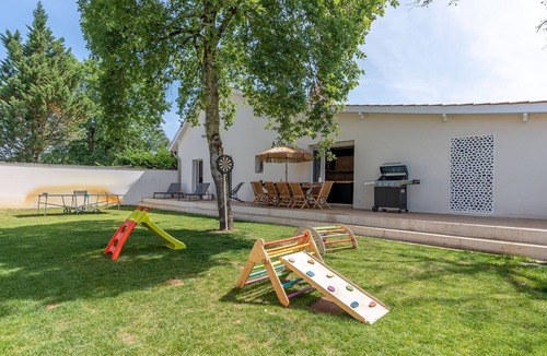 Saint-Medard-en-Jalles House | Villa Hakuna Matata - 4* climatisée avec piscine