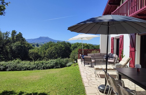 Souraide Villa | Villa "Haritzen Ondoan" 4 bedrooms magnificent view in the Basque Country