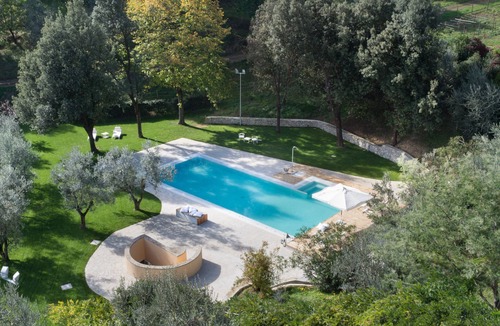 Poggio a Caiano Villa | Villa Il Cerretino Tuscany luxury pool countryside Florence