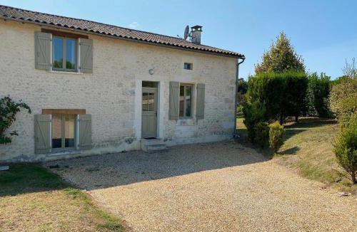 Chalais House | Villa in France with Private Pool and Garden