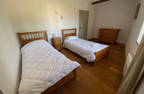 Chalais House | Villa in France with Private Pool & Garden