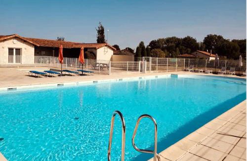 Les Forges Villa | Villa in Les Forges with Golf Access