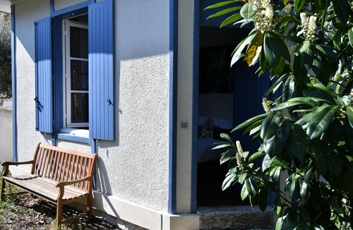 Royan Villa | Villa in Royan Park, 15 pers. - 200m from beach - 400m from shops/station.