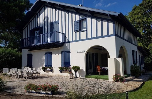Capbreton House | Villa L'OISEAU BLEU for 8 persons in Capbreton city center