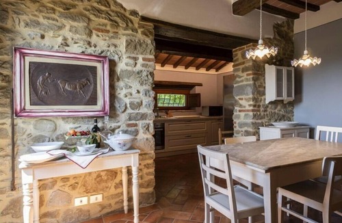 Castiglion Fiorentino Villa | Villa la Ghiandaia Comfortable holiday residence