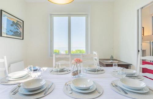 Saint-Palais-sur-Mer Villa | Villa Les Trolls by Interhome