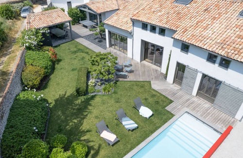 Le Bois-Plage-en-Re Villa | Villa Mélo Ré - Heated Pool - Luxury