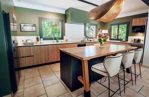 Arbonne Villa | Villa near Biarritz, heated pool, wooded grounds