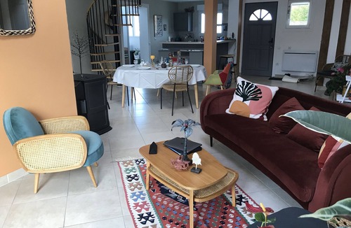 Grayan-Et-L'Hopital House | 'Villa Océan' with Private Pool, Private Terrace and Wi-Fi