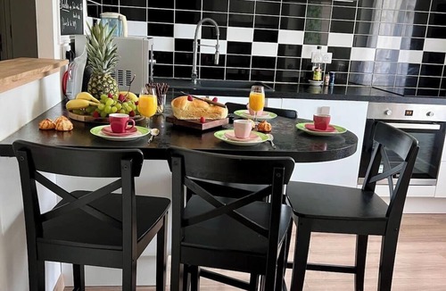 Brive-la-Gaillarde House | Villa Quintel -Proche gare & centre -Jardin/Balcon