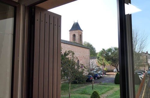 Villeneuve-sur-Lot Apartment | Villa Sixty, Apartment in the heart of the Bastide with exceptional view of the lot!