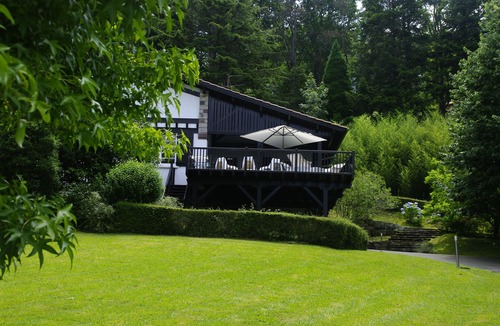 Ascain Villa | Villa, very large pool, village on foot, village and Rhune views, sleeps 18.