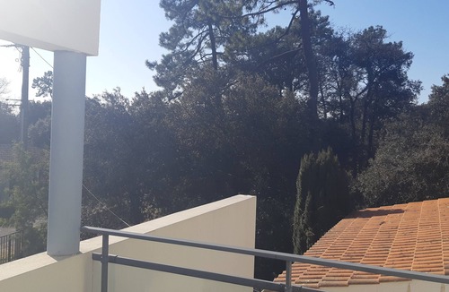 Domino Villa | Villa with garden and heated swimming pool. 700 m from beaches and shops.