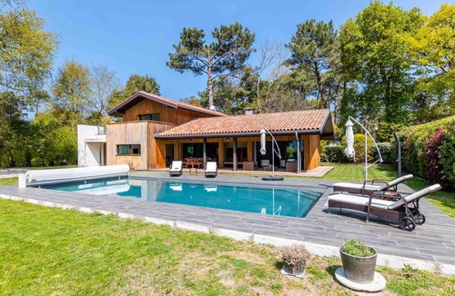 Soorts-Hossegor House | Villa with heated pool in secure private domain