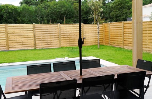 Saint-Augustin Villa | Villa with private pool and Jacuzzi on a residence with tennis