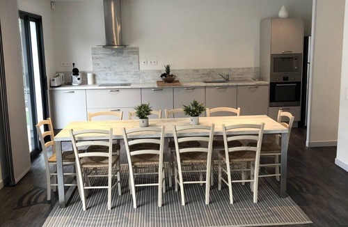 Biscarrosse Plage Villa | villa with swimming pool in a very quiet area of biscarrosse plage