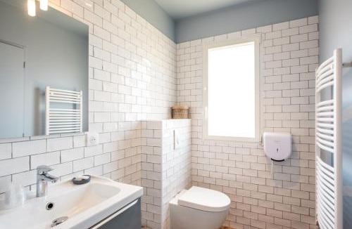 Lacanau-Ocean Hostel | VILLA ZENITH Hostel-LA SURF HOUSE