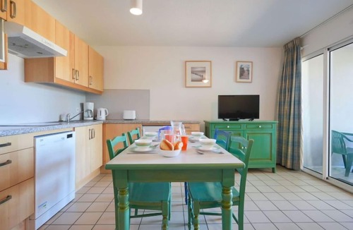 Lacanau-Ocean Apartment | Village Cheval Spa Résidences by Interhome
