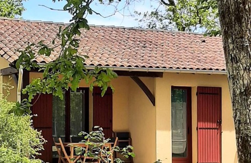 Calviac-en-Perigord House | Village of 10 cottages with heated outdoor swimming pool, restaurant on 1 hectare of land