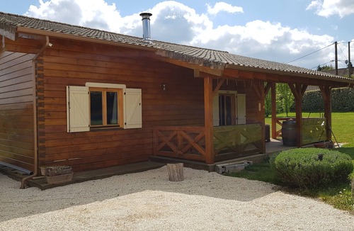 Grun-Bordas House | WELLNESS AND REST IN THE COUNTRYSIDE IN A WOODEN HOUSE