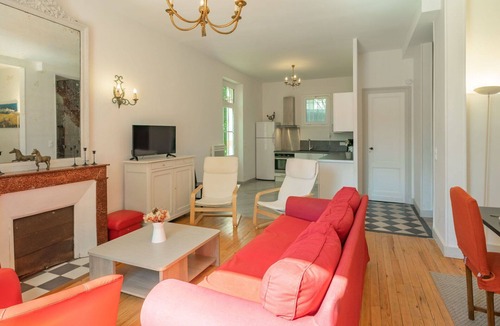 Saint-Palais-sur-Mer House | Wonderful private villa for 10 guests with WIFI, TV and terrace