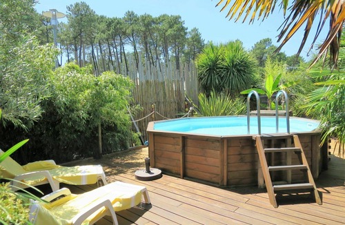 Le Porge House | Wonderful private villa for 6 guests with private pool, A/C, WIFI, TV and patio