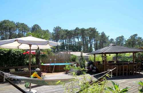 Le Porge House | Wonderful private villa for 6 guests with private pool, A/C, WIFI, TV and patio