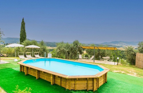 Villamagna House | Wonderful private villa with A/C, WIFI, private pool, patio, pets allowed and panoramic view